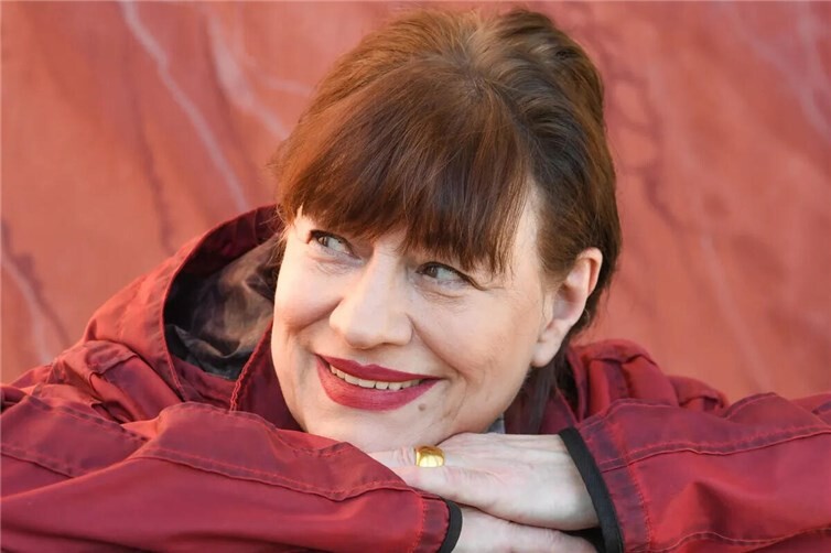 Ulla Meinecke kommt am 25. April nach Lantershofen. 