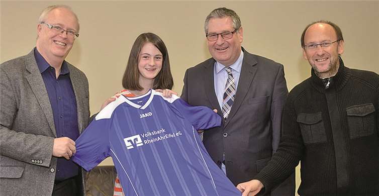 Ulrich Schülting, Laura Zavelberg, Peter Diewald, Andreas Ludes (v.l.). privat