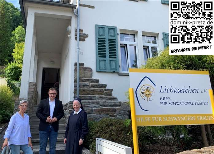 Ulrike Eichenberg und Schwester Anne-Meike Brück engagieren sich für schwangere Frauen und Mütter.  Foto: SPD Ortsgruppe Vallendar
