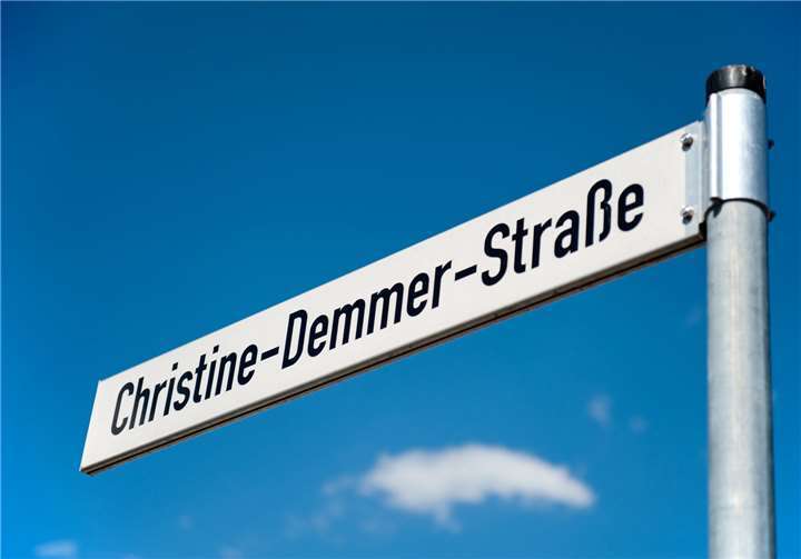 Um die Erinnerung an die couragierte Christine Demmer wach zu halten, wurde im Gewerbegebiet Ahrweilerstraße vor einigen Jahren eine Straße nach ihr benannt. Anton Simons/AW-Wiki