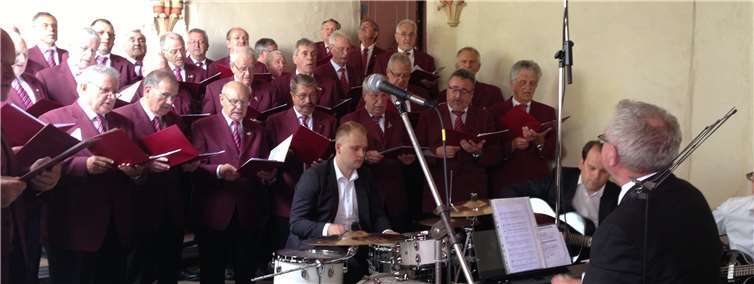 Um die fröhliche Seite des Lebens geht es beim diesjährigen Sommerkonzert des MGV Sayn.privat