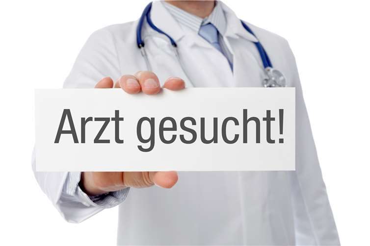Um junge Mediziner und angehende Ärzte für die Arbeit im Landkreis Mayen-Koblenz zu begeistern, unterstützt die Kreisverwaltung verschiedene Projekte.  Foto: Kreisverwaltung Mayen-Koblenz
