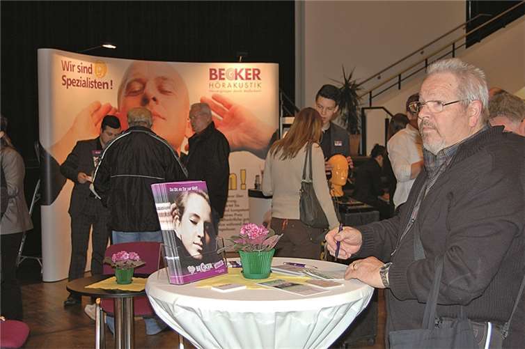 Umfangeiches Informationsmaterial bot der Stand von Becker Hörakustik.