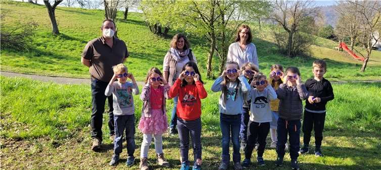 Umweltbildung fängt bei den Jüngsten an: „Wie geht es Biene Maja?“ heißt das Projekt für Vorschulkinder, das die Neuwieder Kreisverwaltung gemeinsam mit der „Deutschen Umwelt Aktion“ an den hiesigen Kindergärten anbietet. Foto: Kreisverwaltung