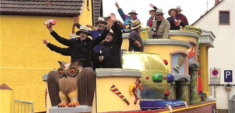 Umzug durch die Kettiger Straßen.Privat