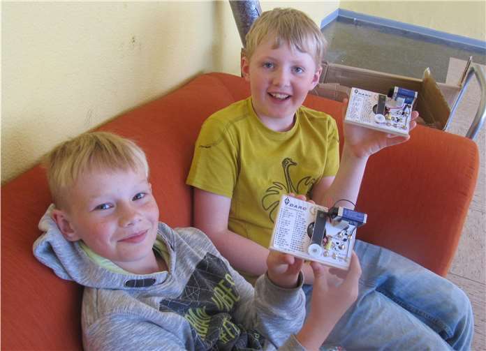 Und so sieht er aus, der selbst gebaute Morsegenerator.