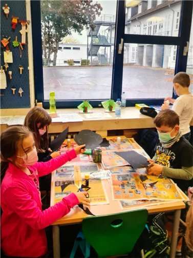 Unermüdlich wurde gefilzt (Drachenaugen), Drachen modelliert, im Spiel Drachen gezähmt und Drachenmasken angefertigt.Foto: privat