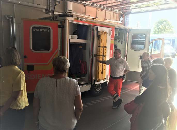 Unter anderem konnten die Einsatzfahrzeuge in Augenschein genommen werden. Foto: privat