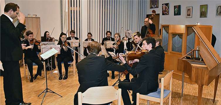 Unter dem Konzerttitel „Bach, Söhne und Co.“ spielte das Ensemble auf. Walter Rohwedder