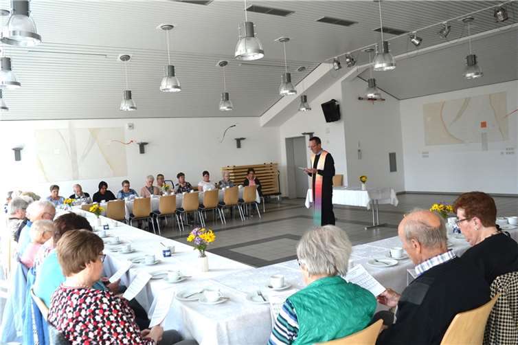 Unter dem Motto „Komm! Fürchte dich nicht“ fand die Krankensegnung und Krankensalbung in der Hochkreuzhalle von Kollig statt. Foto: E.T. Müller