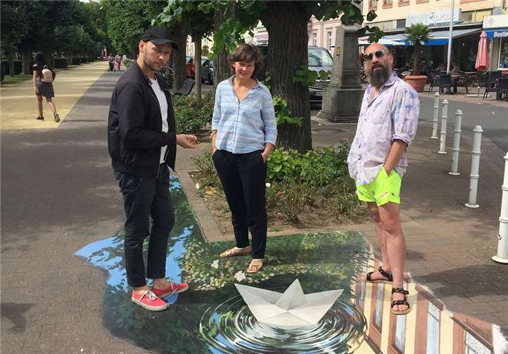 Unter dem Titel „Deichkinder“ organisiert die Künstlergruppe NUANS eine Sommerakademie auf dem Deich in Neuwied.Foto: Stadt Neuwied