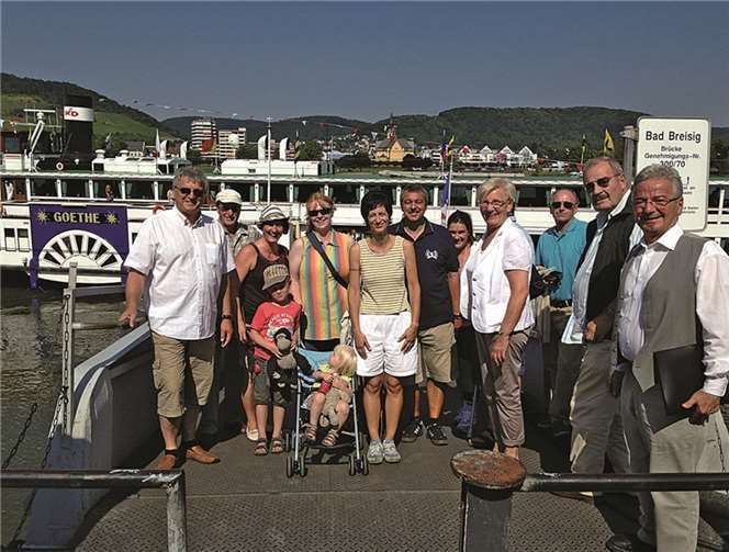 Unter den Teilnehmern Bad Breisigs AWO-Vorsitzender Manfred Schmitz (6. von rechts) und SPD-Kreisvorsitzender Bernd Lang (rechts im Bild). at