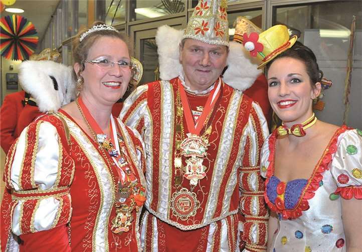 Unter den illustren Gästen weilten ebenso Burgbrohls Prinzenpaar Kerstin I. und Rolf I.