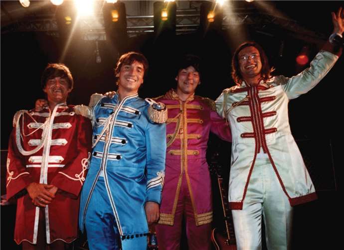 Unter den vielen Beatles Tribute-Shows, Musicals und Revival Bands in aller Welt zählen sie mit zu den besten Beatles-Cover-Akteuren.