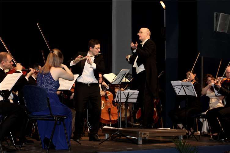 Unter der Leitung von Volker Hartung brillierten die jungen Musiker.