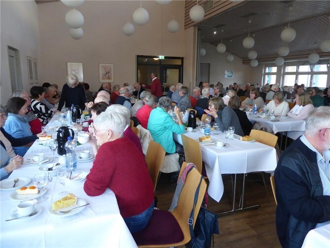 Unter großer Beteiligung fand am 18.11.2025 die alljährliche Seniorenfeier des VdK-Ortsverbands Ahrweiler in der Jugendherberge Ahrweiler statt. Foto: privat