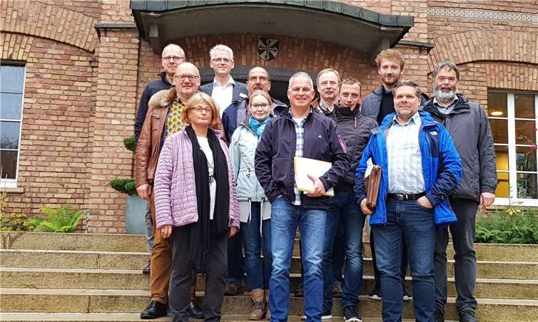 Unterschiedliche Kommunen, unterschiedliche Erfahrungen: In dem Netzwerk „mehr als nur Grün“ will man – auch wissenschaftlich begleitet – neue Grünflächenkonzepte für Städte und Dörfer realisieren. Foto: privat