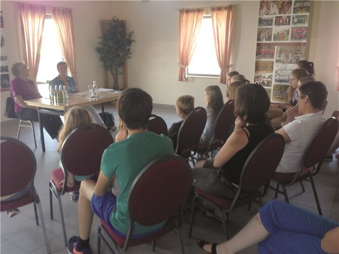 Unterschiedlichste Themen wurden im Heimatdialekt behandelt.