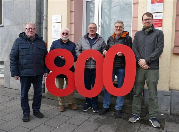 Unterstützung von Mensch zu Mensch: Eine Delegation der Matthias Bruderschaft überreichte eine großzügige Spende an die Koblenzer Caritas und Die Schachtel e. V.