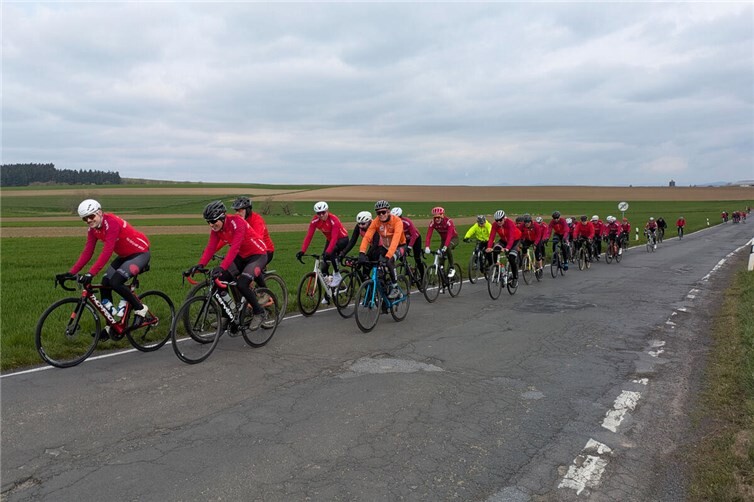 Unterwegs Richtung Pillig und Münstermaifeld bei der Specktour