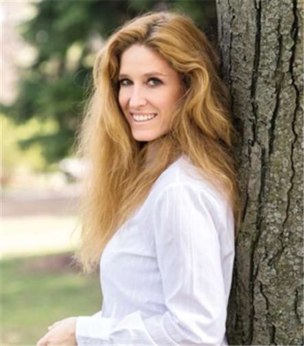 Ursuala Poznanski.Jeff Mangione/Loewe Verlag GmbH