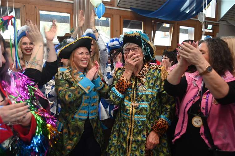 Ursula Kruber konnte ihr Glück kaum fassen. Fotos: SK