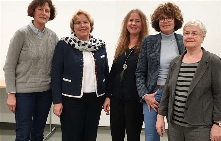 Ute Reuland als 1. Vorsitzende wurde wieder gewählt, ebenso Gabriele Hermann-Lersch als 2. Vorsitzende. Geschäftsführerin wurde Heike Krämer -Resch, Schatzmeisterin Beate Dehres. Renate Corterier als Beisitzerin wird sich um die Pressearbeit kümmern.Foto: privat