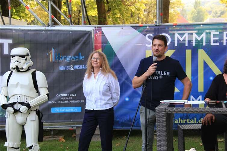 Hollywood zu Gast im Kurpark von Bad Neuenahr Ute Reuland und Jan Ritter. Foto: GS