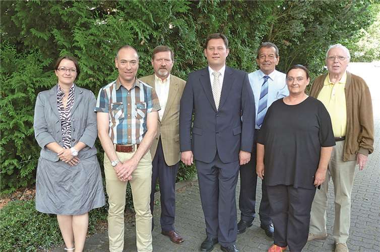 (V. l.) Der neu gewählte Kreisvorstand: Vera Gramm, Michael Weck, Rolf Heep, Christian Gürke, Franz-Josef Hahn, Ulrike Breth und Josef Görgen.Privat