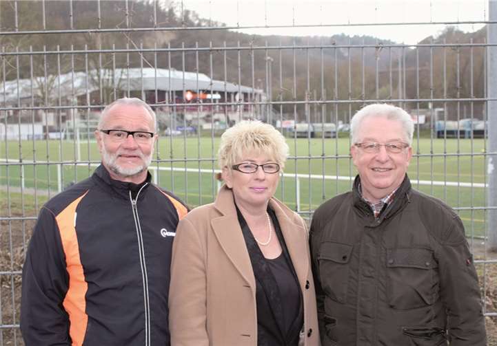 (V .l) Fritz Naumann, Marion Lipinski-Naumann und Manfred Bastian.Privat