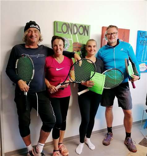 V. l.: Guido Peckedraht, Kerstin Kreischer, Anke Bauer, Markus Schäfer. Foto: privat