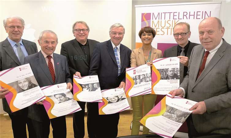 (V. l) Karl Ottes / Vorstandmitglied Zweckverband Welterbe Oberes Mittelrheintal, Hans-Dieter Gassen / Vorstandvorsitzender der „Freunde des Mittelrhein Musik Festivals e. V.“, Walter Schumacher / Staatssekretär im Ministerium fu?r Bildung, Wissenschaft, Weiterbildung und Kultur, Prof.Dr. Joachim Hofmann-Göttig / Oberbürgermeister der Stadt Koblenz, Ulrike Piel / Festivalleitung, Frank Lefers / Festivalleitung und Theodor Winkelmann / Vorstandsvorsitzender der Volksbank Koblenz Mittelrhein e.G.Privat