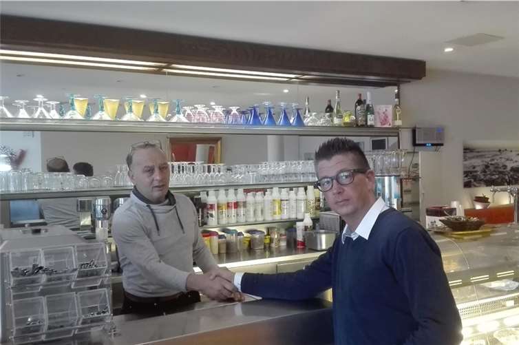 V. li. Francesco Novello und der 1. Vorsitzende Sascha Sieburger. privat