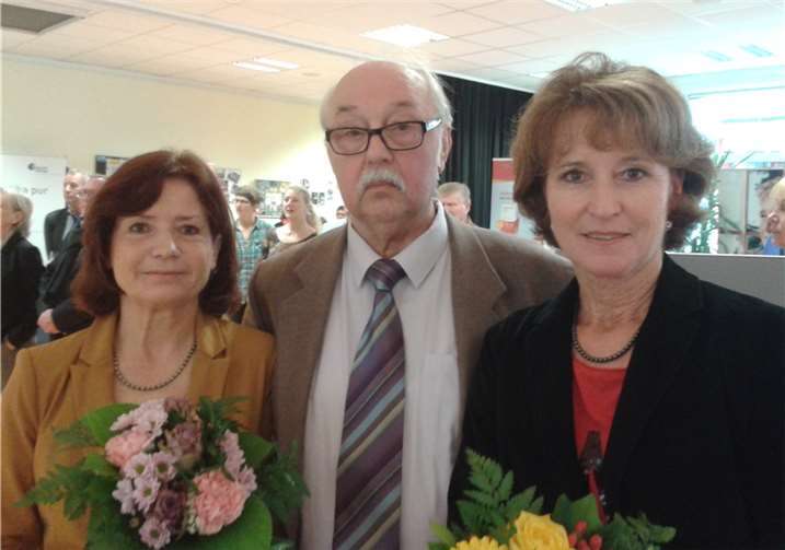 V. li.: Mareyke Winkel, Heiner Tamms und Monika Nolden.Günter Winkel