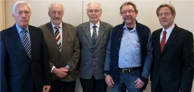 V. li. R. Hertz, F. Klein, Dr. J. Krieg, J. Wiestrach und W. Thiele während des Besuches in der Bundeskunsthalle Bonn.privat