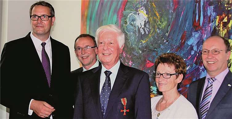 V. li. Sozialminister Alexander Schweitzer, Lothar Lehmler, Alfred Hahn, Ilse Müller und Josef Bauer. BDH Bundesverband Rehabilitation