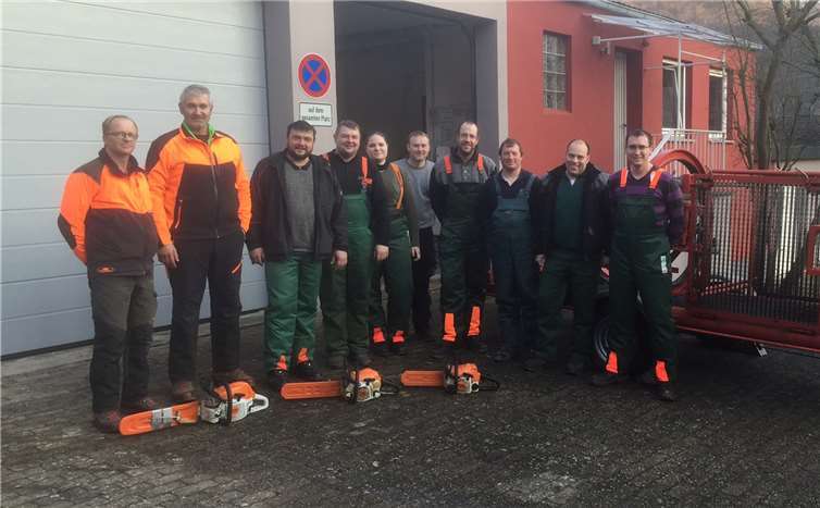 V. li. Stefan Henrichs, Erich Hammes, Achim Dehen, Stefan Einig, Alina Loosen, Martin Müller, Sven Waldecker, Volker Link, Christian Heimes und Andreas Ibald (nicht auf dem Bild: Jessica Schommer, Matthias Bäumler und Julian Quickert).privat