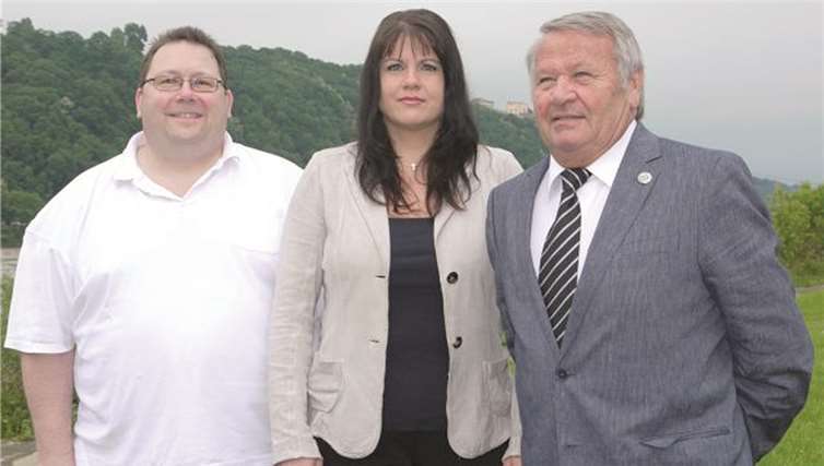 (V. r.) Josef Cizic als Spitzenkandidat/ Sarah Renda als 2. Kandidatin/ Manfred Tönnes 3. Kandidat.Privat