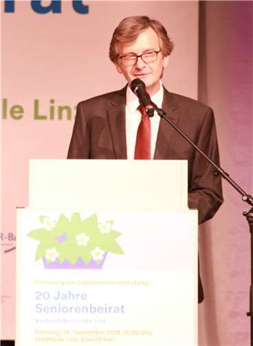 VG Bürgermeister Hans-Günter Fischer hielt die Eröffnungsrede.