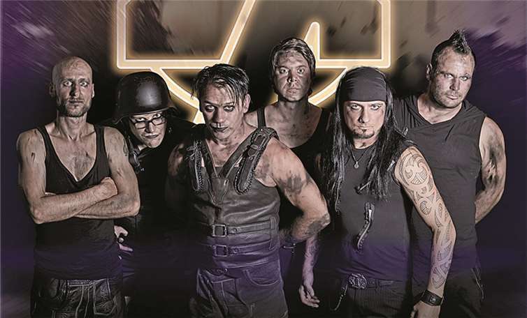 VÖLKERBALL werden Topact sein am 20. Juni 2015 bei der Jubiläumsausgabe von Rock am Roodes. privat