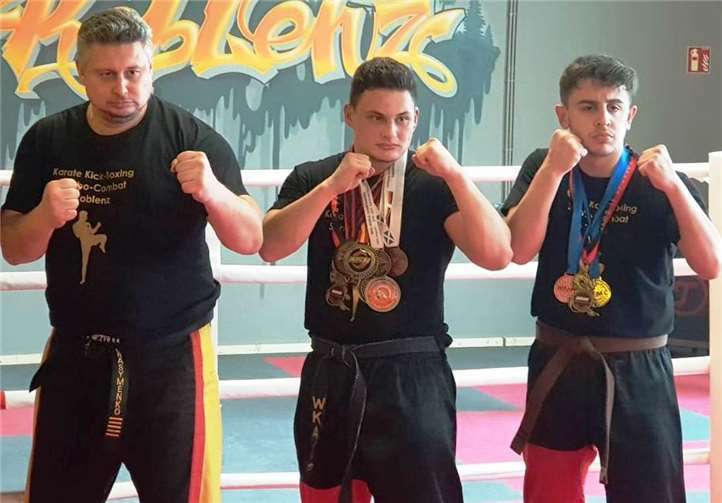 Valeriy Gerasymenko (l.) und sein Team haben besonders Kinder und Jugendliche im Visier, da durch das Training auch Eigenschaften wie Disziplin und Selbstvertrauen herausgebildet und gestärkt werden. Foto: privat