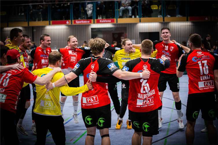 Vallendar konnte seine Siegesserie im direkten Duell mit Mülheim ausbauen. Foto: HVV