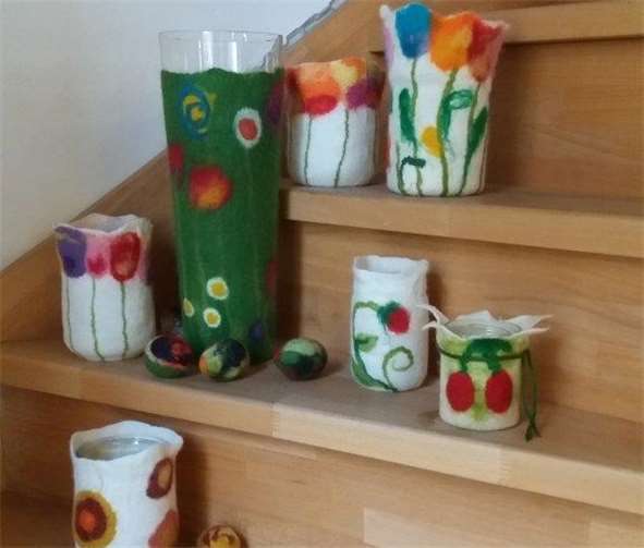 Vasen und Lampen lassen sich sehr schön umfilzen. privat