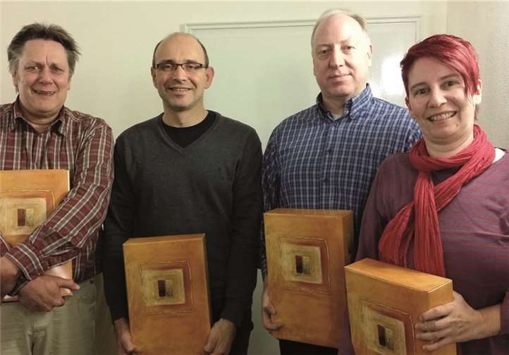 Verabschiedung des alten Kreisvorstandes (v.l.): Thomas Beckgerd, Ronald Maltha, Klaus Meurer, Birgit Meyreis). privat