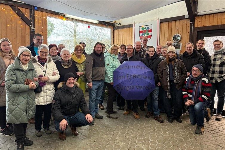 Verbandsbürgermeister Jan Ermtraud hat die Schirmherrschaft für das Jubiläumsfest "65 Jahre St. Peter und Paul Siedlung" übernommen.  Fotos: privat