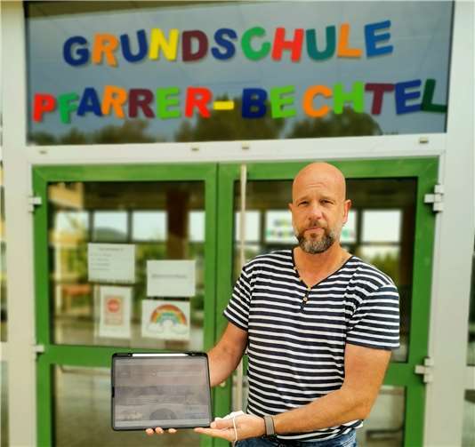 Neue Tablets in Mendiger Schulen Verbandsgemeinde stattet Mendiger Pfarrer-Bechtel Grundschule mit Tablets aus. Foto: privat