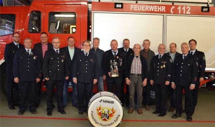 Verdiente Auszeichnungen gab es bei der Saffiger Feuerwehr. Foto: privat