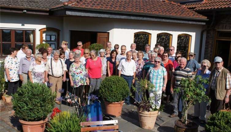 Vereinsmitglieder des Obst- und Gartenbauvereins sowie deren Angehörige. privat