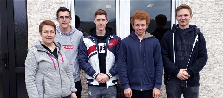 Verfehlten die Landesoberliga nur knapp : M. Weinand, A. Weinand, J. Stenzel, N. Hilger und T. Jung. Foto: privat