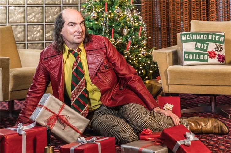 Verführerisch wie eh und je: Guildo lädt zum Weihnachtsfest. Michael Claushallmann